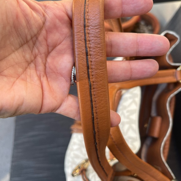 Michael kors Jet Set Large Gathered Vanilla tote - Picture 8 of 11